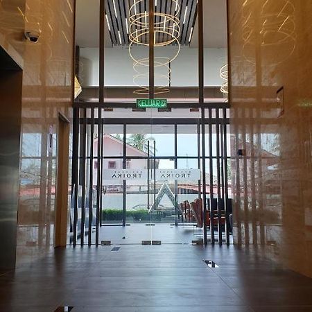 Prestige Troika Luxury Stay Kota Bharu Extérieur photo