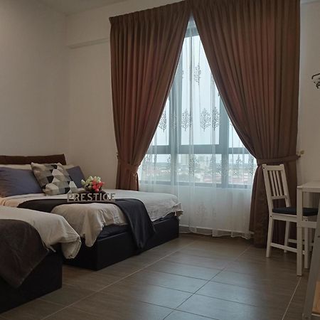 Prestige Troika Luxury Stay Kota Bharu Chambre photo