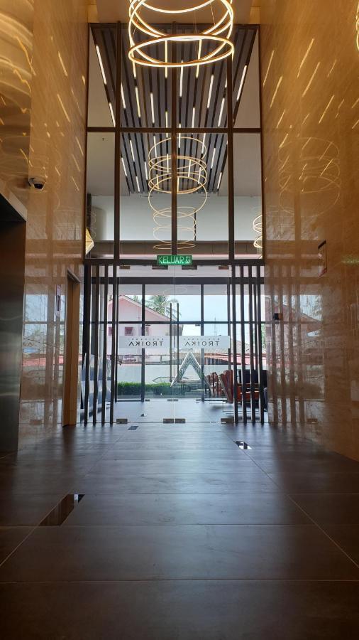 Prestige Troika Luxury Stay Kota Bharu Extérieur photo
