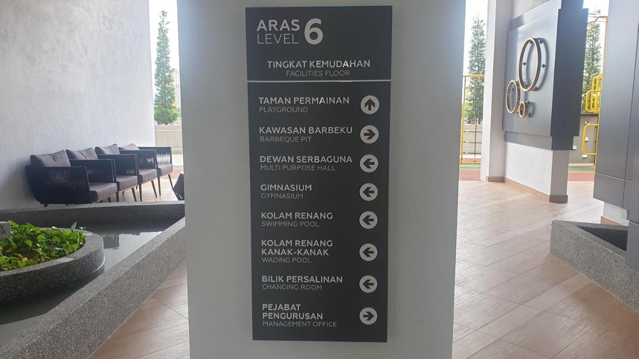 Prestige Troika Luxury Stay Kota Bharu Extérieur photo