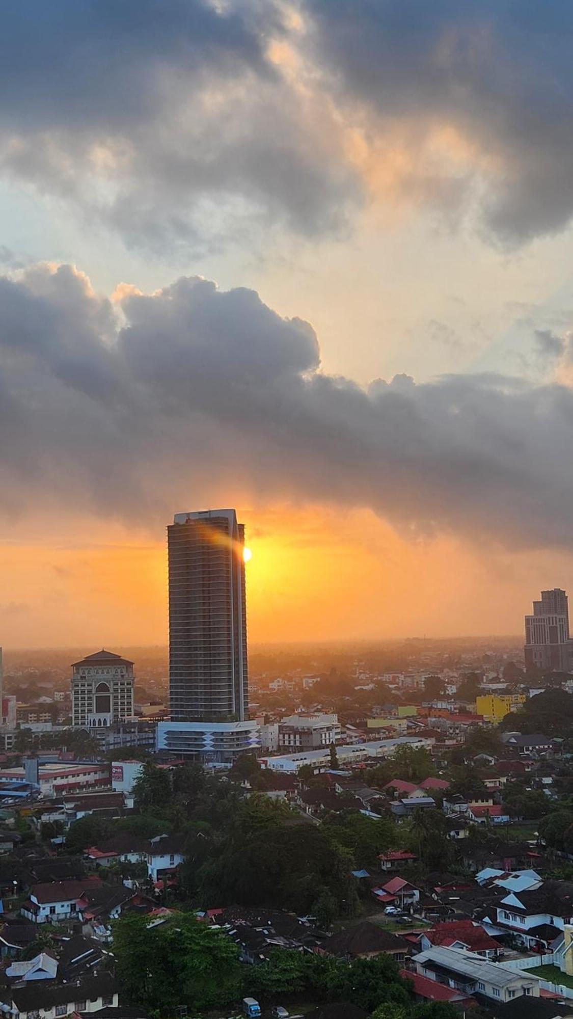Prestige Troika Luxury Stay Kota Bharu Extérieur photo
